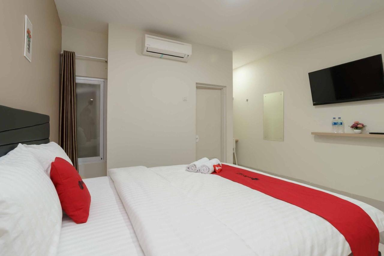 Reddoorz Plus Near Eka Hospital Bsd 5 Dadap Ngoại thất bức ảnh