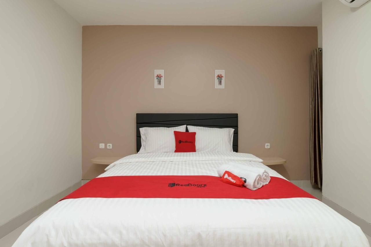 Reddoorz Plus Near Eka Hospital Bsd 5 Dadap Ngoại thất bức ảnh