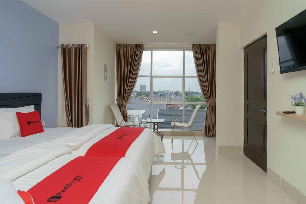 Reddoorz Plus Near Eka Hospital Bsd 5 Dadap Ngoại thất bức ảnh
