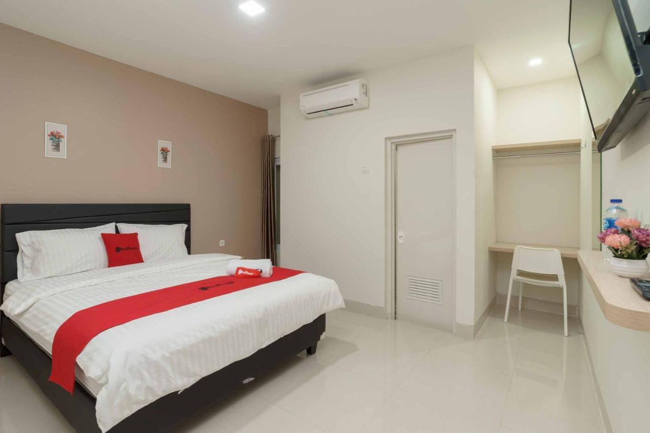 Reddoorz Plus Near Eka Hospital Bsd 5 Dadap Ngoại thất bức ảnh